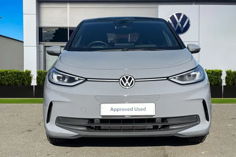 NV23VLE Volkswagen ID.3 Pro (58kWh) Auto Launch Edition 2  | Panoramic Glass Roof | Rear View Camer Thumbnail #6