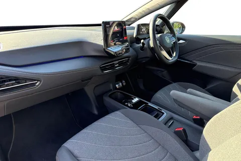 NV23VLE Volkswagen ID.3 Pro (58kWh) Auto Launch Edition 2  | Panoramic Glass Roof | Rear View Camer Thumbnail #9