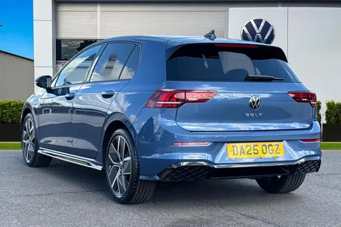 DA25OGZ Volkswagen Golf 1.5 TSI 150 R-Line 5dr **18' LEEDS ALLOYS + PAN ROOF** Thumbnail #3