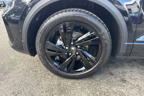 Volkswagen T-Roc 1.5 TSI Black Edition DSG Euro 6 (s/s) 5dr Thumbnail #10