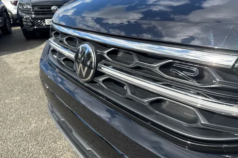 Volkswagen T-Roc 1.5 TSI Black Edition DSG Euro 6 (s/s) 5dr Thumbnail #25