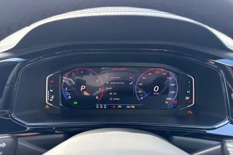 Volkswagen T-Roc 1.5 TSI Black Edition DSG Euro 6 (s/s) 5dr Thumbnail #30