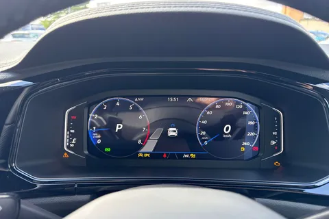 Volkswagen T-Roc 1.5 TSI Black Edition DSG Euro 6 (s/s) 5dr Thumbnail #36