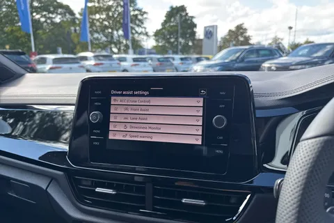 Volkswagen T-Roc 1.5 TSI Black Edition DSG Euro 6 (s/s) 5dr Thumbnail #45