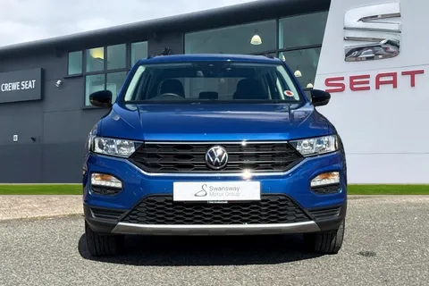 HV70SUH Volkswagen T-Roc 1.5 TSI EVO SE DSG Euro 6 (s/s) 5dr Thumbnail #6