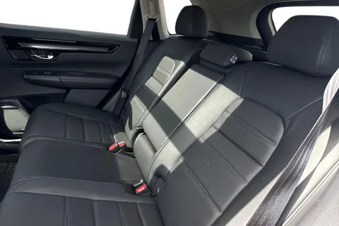 MV25DFE Honda CR-V 2.0 eHEV Advance 5dr eCVT Thumbnail #18