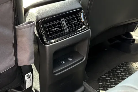 MV25DFE Honda CR-V 2.0 eHEV Advance 5dr eCVT Thumbnail #32