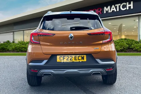 4 of 49 for RENAULT CAPTUR 1.3 Mild hybrid 140 R.S. Line 5dr