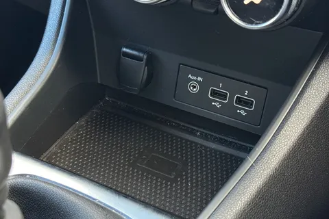 43 of 49 for RENAULT CAPTUR 1.3 Mild hybrid 140 R.S. Line 5dr