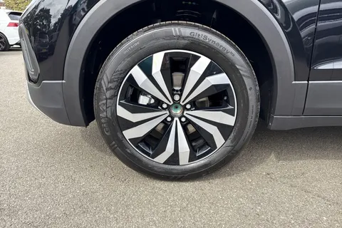  Volkswagen T-Cross 1.0 TSI Match Euro 6 (s/s) 5dr Thumbnail #10