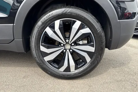  Volkswagen T-Cross 1.0 TSI Match Euro 6 (s/s) 5dr Thumbnail #11