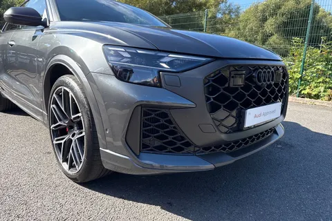 DL25XBX Audi RS Q8 SUV performance Carbon Black 640 PS tiptronic Thumbnail #9