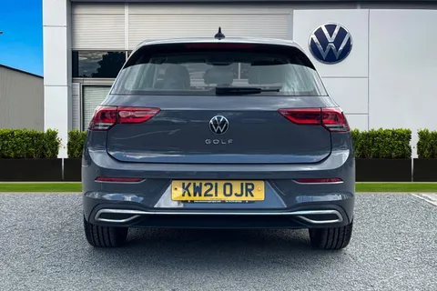 KW21OJR Volkswagen Golf 2.0 TDI 150 Style 5dr DSG ⭐1 Year VW Warranty⭐ Thumbnail #5