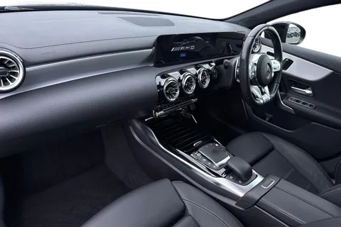 MT72TAU Mercedes-Benz A Class 2.0 A35 AMG (Premium Plus) 7G-DCT 4MATIC Euro 6 (s/s) 5dr Thumbnail #9