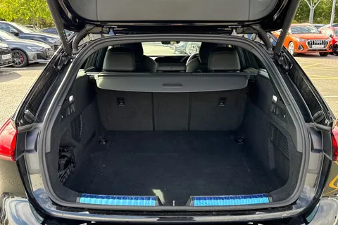 DX25USD Audi A5 Avant Launch Edition TDI  204 PS S tronic Thumbnail #7