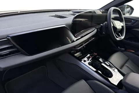 DX25USD Audi A5 Avant Launch Edition TDI  204 PS S tronic Thumbnail #15