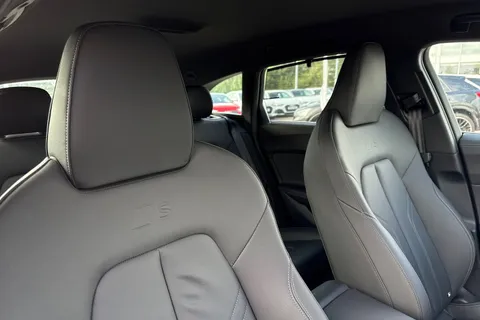 DX25USD Audi A5 Avant Launch Edition TDI  204 PS S tronic Thumbnail #24