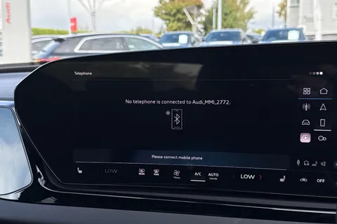 DX25USD Audi A5 Avant Launch Edition TDI  204 PS S tronic Thumbnail #32