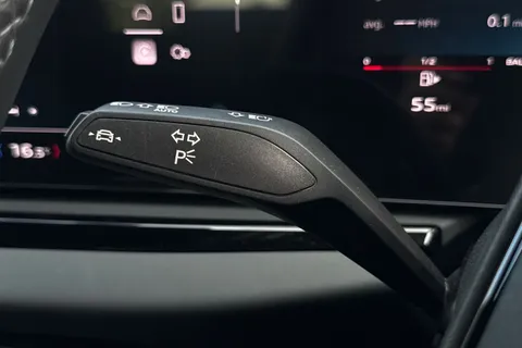 DX25USD Audi A5 Avant Launch Edition TDI  204 PS S tronic Thumbnail #37