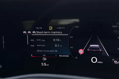 DX25USD Audi A5 Avant Launch Edition TDI  204 PS S tronic Thumbnail #41