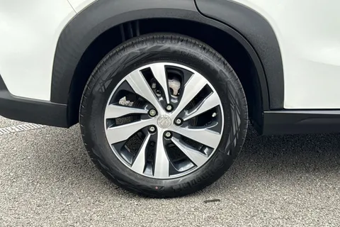 EK23VBM Suzuki S-Cross 1.4 Boosterjet MHEV Ultra ALLGRIP Euro 6 (s/s) 5dr Thumbnail #11