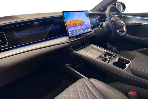  BYD Sealion 7 91.3kWh Excellence Auto AWD 5dr Thumbnail #9