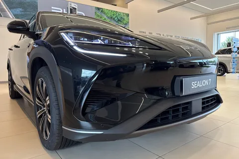  BYD Sealion 7 91.3kWh Excellence Auto AWD 5dr Thumbnail #17