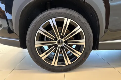  BYD Sealion 7 91.3kWh Excellence Auto AWD 5dr Thumbnail #23