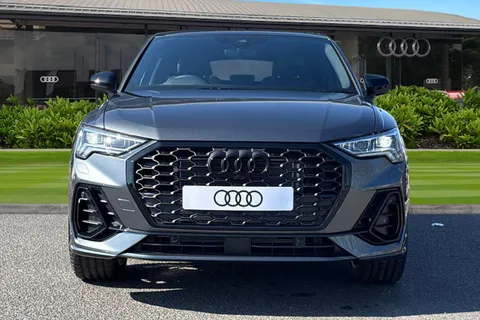 PX25XEV Audi Q3 Black Edition 35 TFSI 150 PS S tronic Thumbnail #5