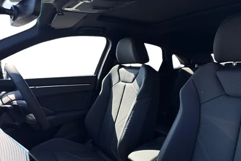 PX25XEV Audi Q3 Black Edition 35 TFSI 150 PS S tronic Thumbnail #10