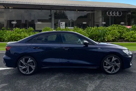 PX25MGO Audi A3 Black Edition 35 TFSI 150 PS S tronic Thumbnail #4