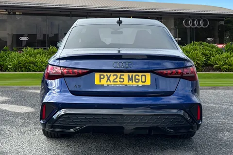 PX25MGO Audi A3 Black Edition 35 TFSI 150 PS S tronic Thumbnail #5