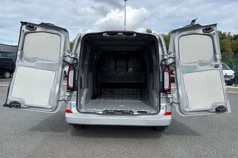 DG75CWF Volkswagen Transporter T32 Panel Van Commerce Pro SWB 136 PS 65KWh Electric -  Delivery Miles Thumbnail #7