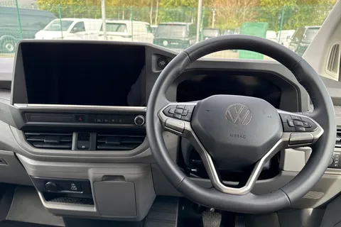 DG75CWF Volkswagen Transporter T32 Panel Van Commerce Pro SWB 136 PS 65KWh Electric -  Delivery Miles Thumbnail #18