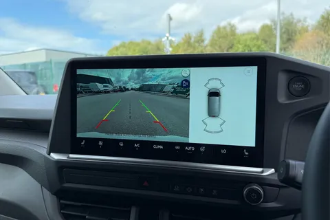 DG75CWF Volkswagen Transporter T32 Panel Van Commerce Pro SWB 136 PS 65KWh Electric -  Delivery Miles Thumbnail #53