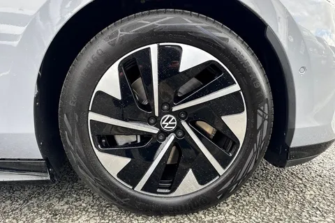 KR25OKC Volkswagen Id.7 210kW Match Pro S 86kWh 5dr Auto ⭐Swivelling Tow Bar⭐ Thumbnail #10