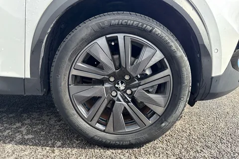 FY72NRO PEUGEOT e-2008 50kWh GT Premium Auto 5dr (7kW Charger) Thumbnail #10