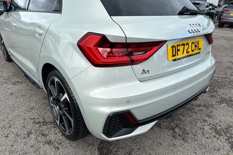 DF72CHL Audi A1 Black Edition 30 TFSI 110 PS 6-speed Thumbnail #8