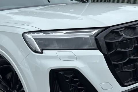 9 of 49 for AUDI Q7 55 TFSI Quattro Black Edition 5dr Tiptronic