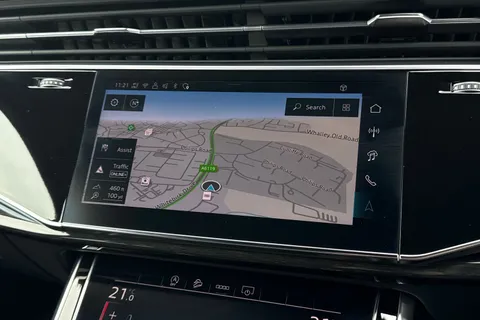 17 of 49 for AUDI Q7 55 TFSI Quattro Black Edition 5dr Tiptronic