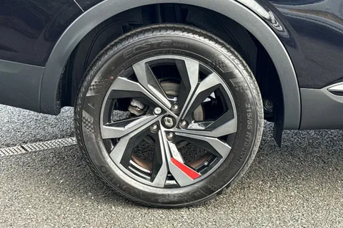 DE22WXZ Renault Arkana 1.3 TCe MHEV r.s. line EDC 2WD Euro 6 (s/s) 5dr Thumbnail #11