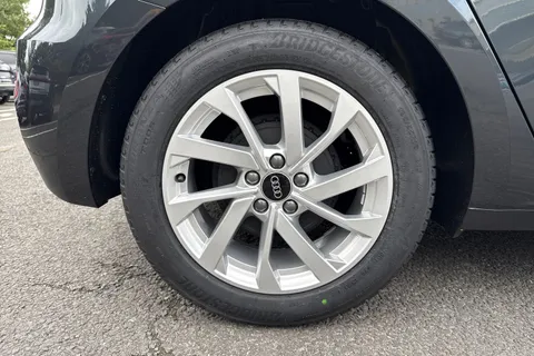 PJ25YBP Audi A1 1.0 TFSI 25 Sport Sportback Euro 6 (s/s) 5dr Thumbnail #11