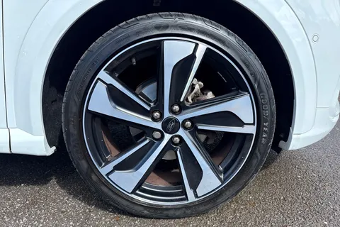 EA70TYK Ford Puma 1.0T EcoBoost ST-Line DCT Euro 6 (s/s) 5dr Thumbnail #10