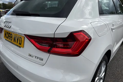 KO68WVD Audi A1 1.0 TFSI 30 Sport Sportback Euro 6 (s/s) 5dr Thumbnail #8