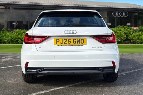 PJ25GWO Audi A1 Sport 25 TFSI  95 PS 5-speed Thumbnail #5