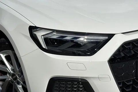 PJ25GWO Audi A1 Sport 25 TFSI  95 PS 5-speed Thumbnail #9