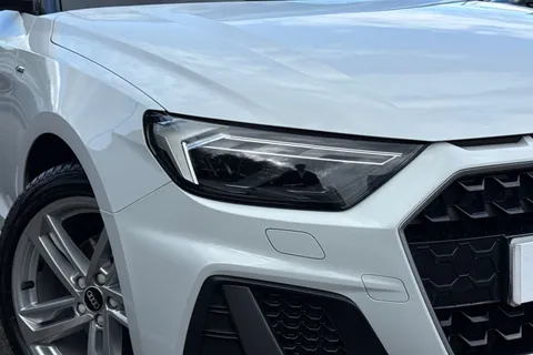 PX21RJJ Audi A1 S line 35 TFSI 150 PS S tronic Thumbnail #9