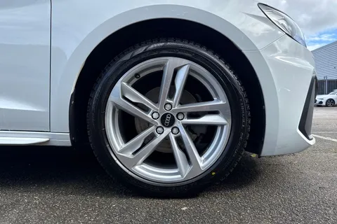 PX21RJJ Audi A1 S line 35 TFSI 150 PS S tronic Thumbnail #10