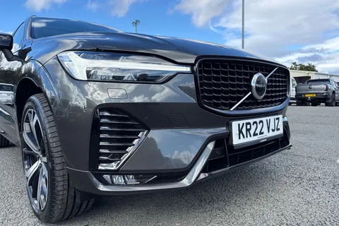 KR22VJZ Volvo Xc60 2.0 B4 MHEV R-Design Pro Auto AWD Euro 6 (s/s) 5dr Thumbnail #9