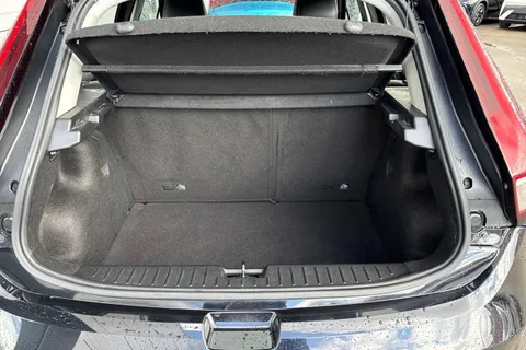 WU71PWN MG Mg3 1.5 VTi-TECH Exclusive Nav Euro 6 (s/s) 5dr Thumbnail #10